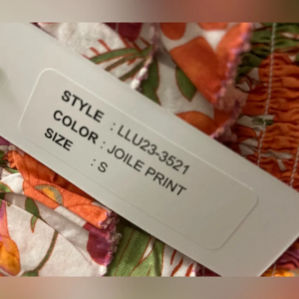 Floral Ruffle Smocked Top - Picture 9 of 13